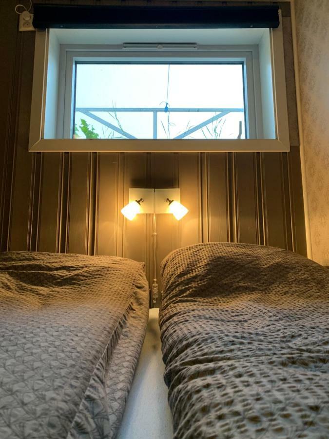 לקנס Cozy & Private Room In The Middle Of Lofoten מראה חיצוני תמונה